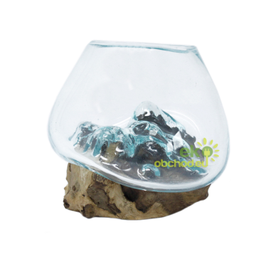 Roztavené sklo na dreve -...