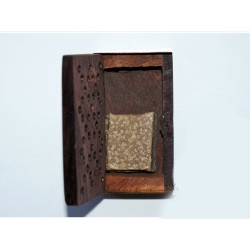 Prírodná tuhá esencia – Brown Amber