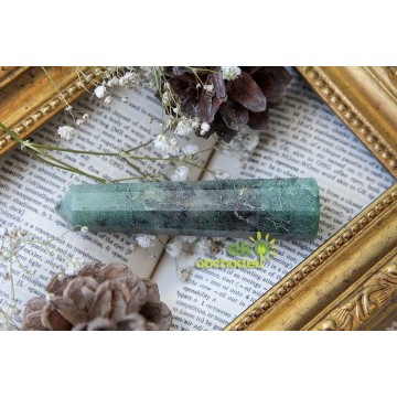 Avanturín zelený – obelisk